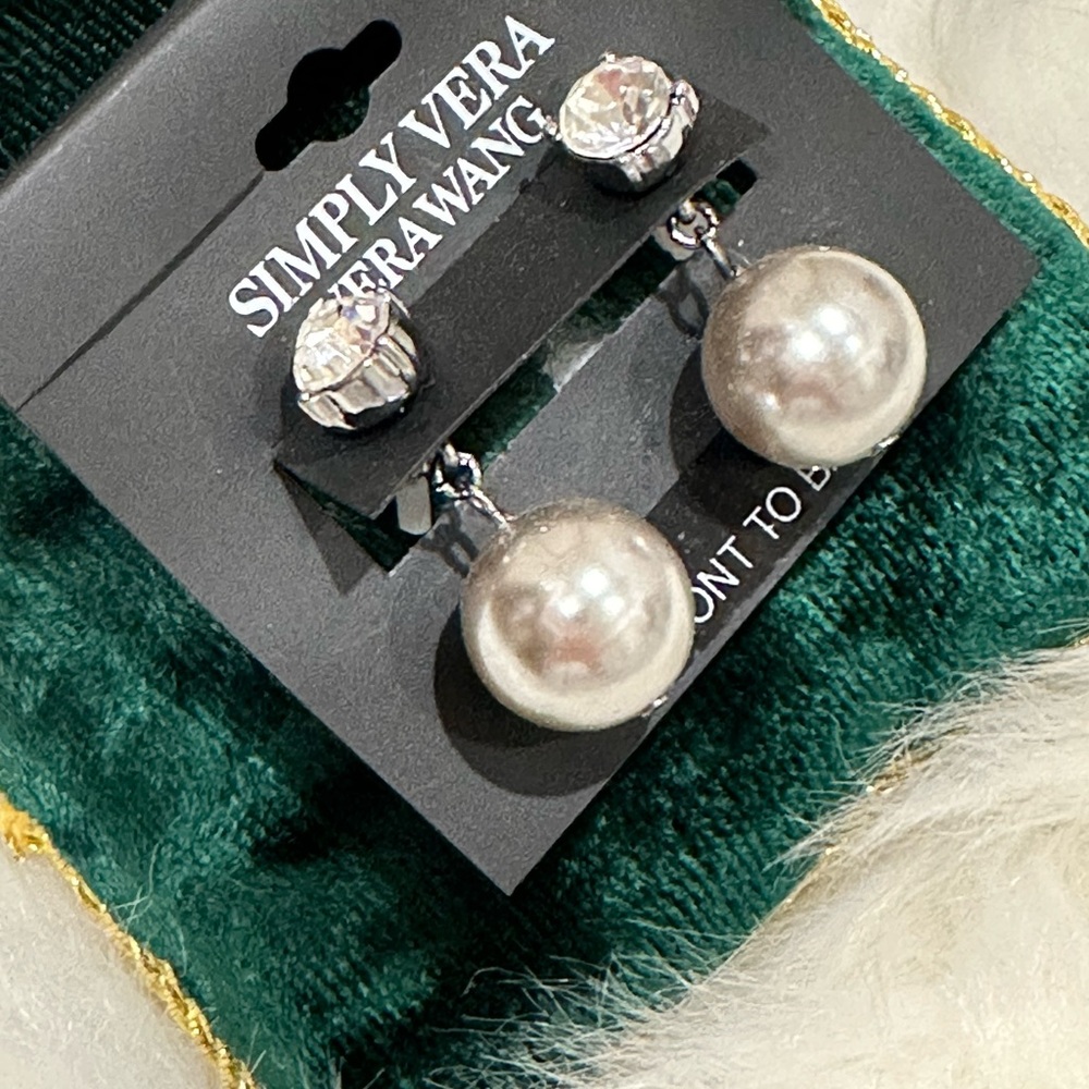 Simply Vera Wang simulated smoke pearl and CZ pierced earrings